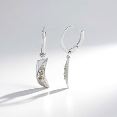 Orecchini in argento con Diamante Champagne I2
