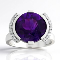 Anello in argento con Ametista Zambiana