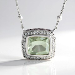 Collana in argento con Ametista Verde