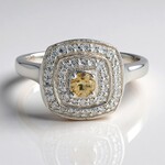 Anello in argento con Granato Malaya