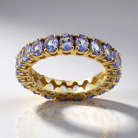 Anello in oro con Tanzanite