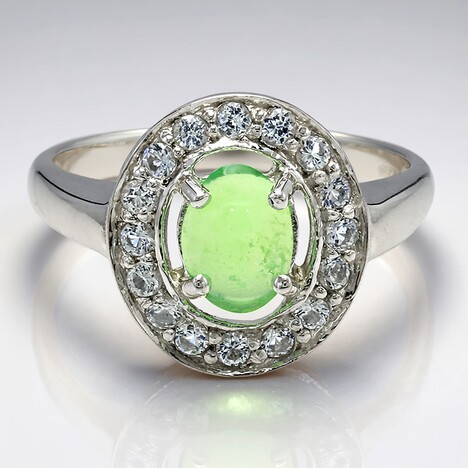 Anello in argento con Crisoprasio Imperiale