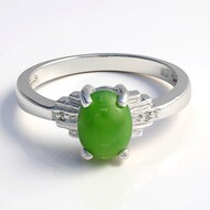 Zilveren ring met een keizerlijk chrysopraas