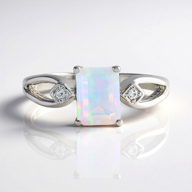 Bague en argent et Opale Welo