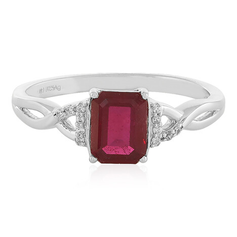 Zilveren ring met een Madagaskar Robijn