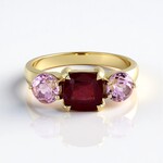 Anello in oro con Rubino Bemainty (Adela Gold)