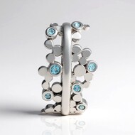 Zilveren hanger met een Londen-blauwe topaas (MONOSONO COLLECTION)