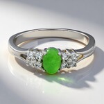 Anello in argento con Crisoprasio Imperiale