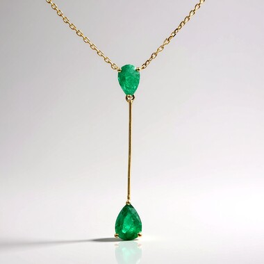 Collar en oro con Esmeralda de Zambia AAA