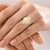 Anillo en oro con Diamante amarillo SI2 (CIRARI)