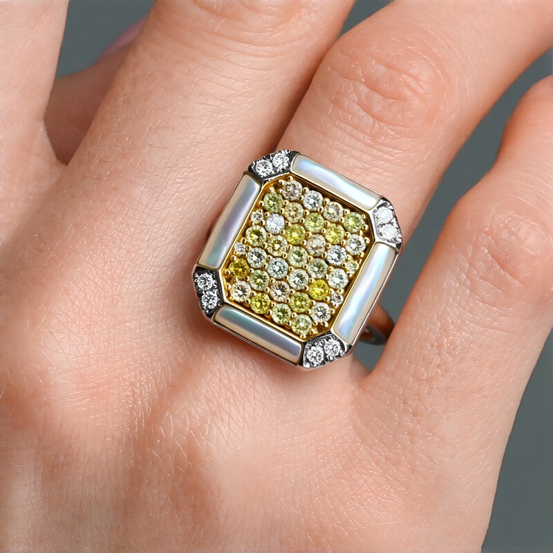 SI2 Fancy-Brillant-Goldring (CIRARI)