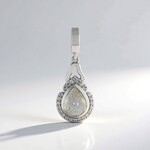Ciondolo in argento con Labradorite rosa Maniry