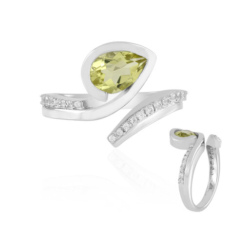 Zilveren ring met een Ouro Verde kwarts
