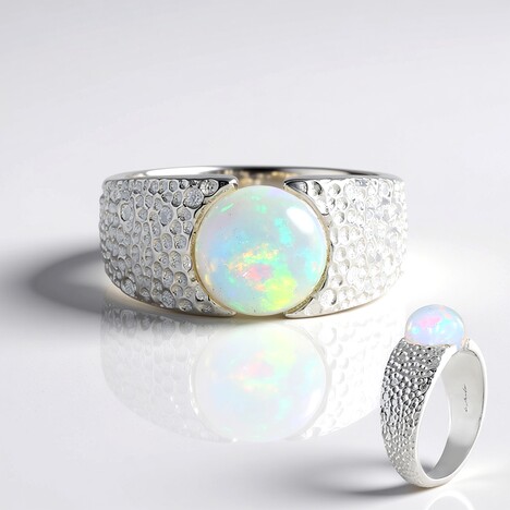 Anello in argento con Opale di Welo (de Melo Essence)