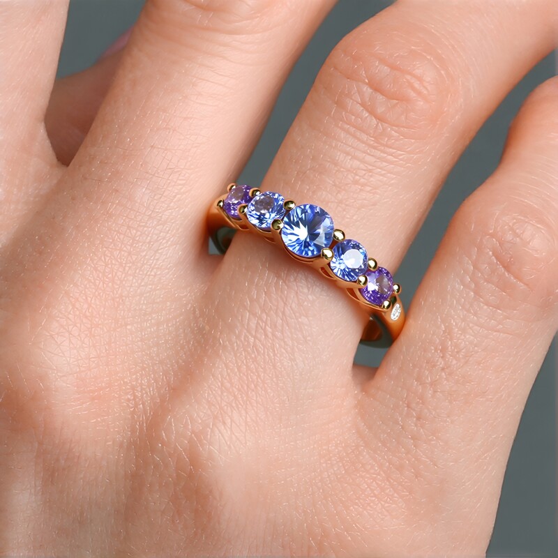 Gouden ring met een Onverhitte Tanzaniet