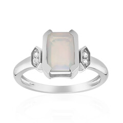 Anello in argento con Opale di Welo