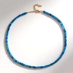 Collana in argento con Apatite Blu Neon