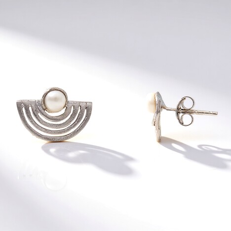 Orecchini in argento con Perla di Acqua Dolce (Joias do Paraíso)