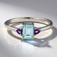 Anello in argento con Topazio Blu Cielo