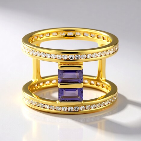 Anello placcato in oro con Iolite Ceylon