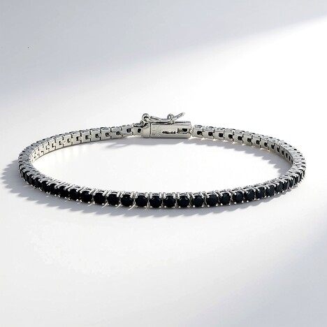 Bracciale in argento con Spinello Nero