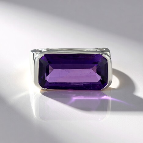 Anello in argento con Ametista Siberiana (de Melo Essence)