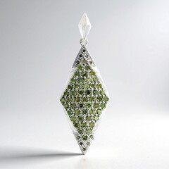 Ciondolo placcato in platino con Diamante Fancy