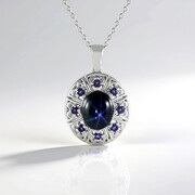 Collana in argento con Zaffiro Stellato Blu