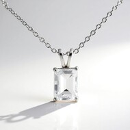Collier en argent et Topaze blanche