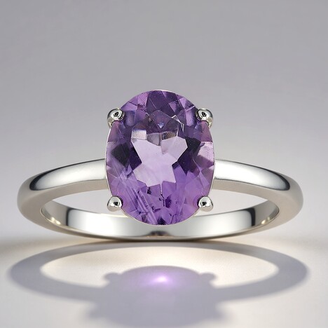 Anello in argento con Ametista