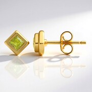 Pendientes en plata con Esfena