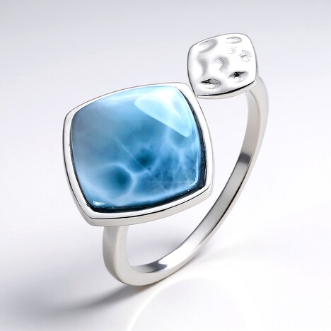 Bague en argent et Larimar