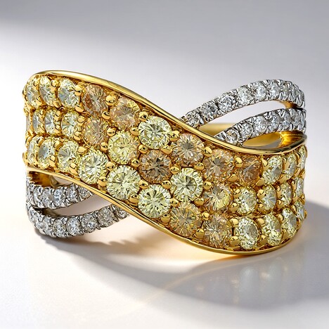 Anello in oro con Diamante Fancy SI2 (CIRARI)