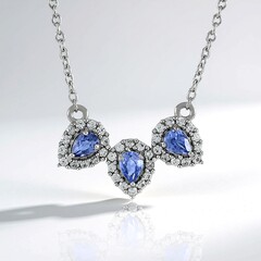 Collana in argento con Zaffiro Ceylon Blu