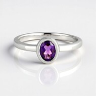 Anello in argento con Ametista Siberiana