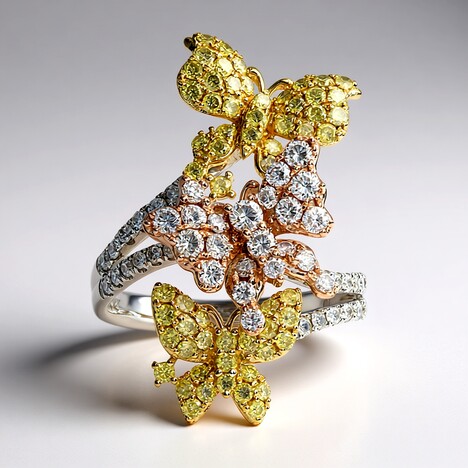 Anello in oro con Diamante Rosa I1 (CIRARI)