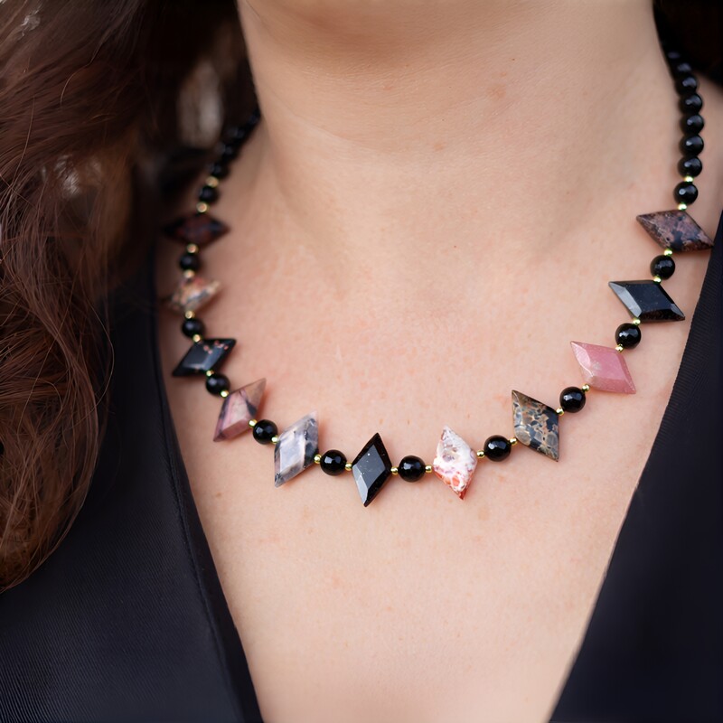 Collana in argento con Rodonite