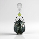 Ciondolo in argento con Serafinite