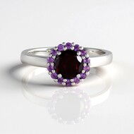 Zilveren ring met een framboos rhodoliet