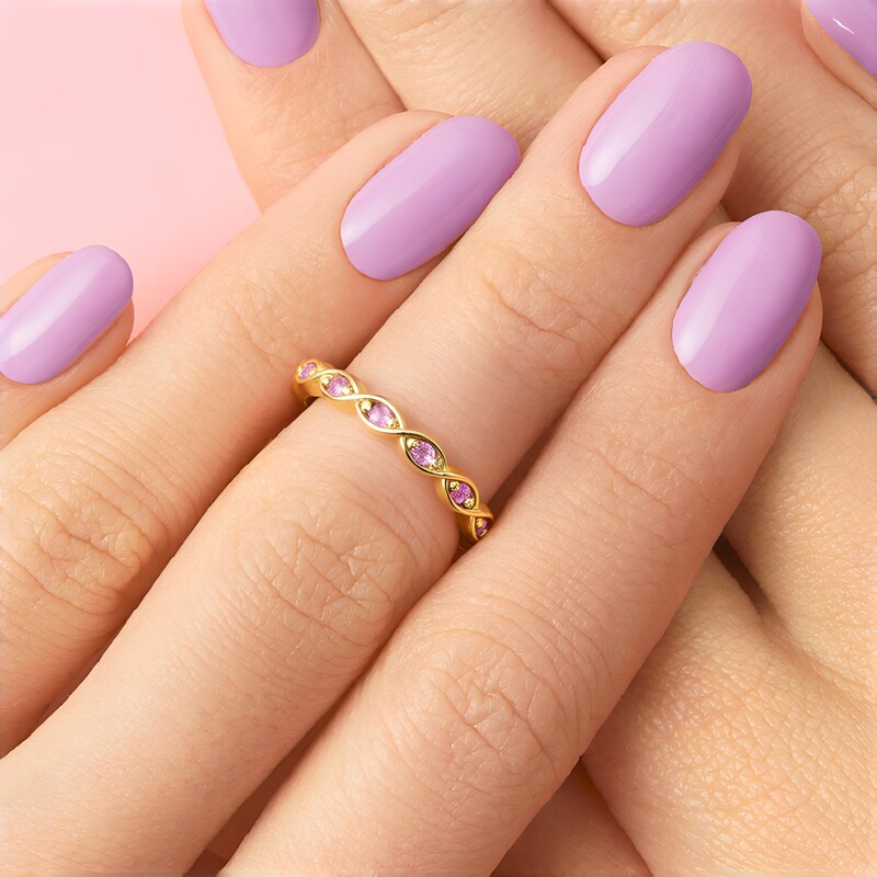 Anillo en plata con Zafiro rosado