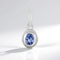 Ciondolo in argento con Zaffiro Ceylon Blu
