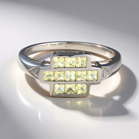 Anello in argento con Pietra del Sole Lunare