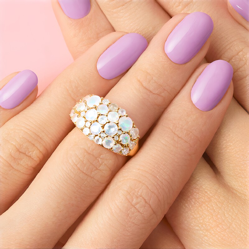 Anillo en plata con Ópalo de Welo