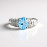 Anello in argento con Topazio Blu Cielo