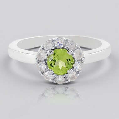 Anillo en plata con Peridoto de Arizona