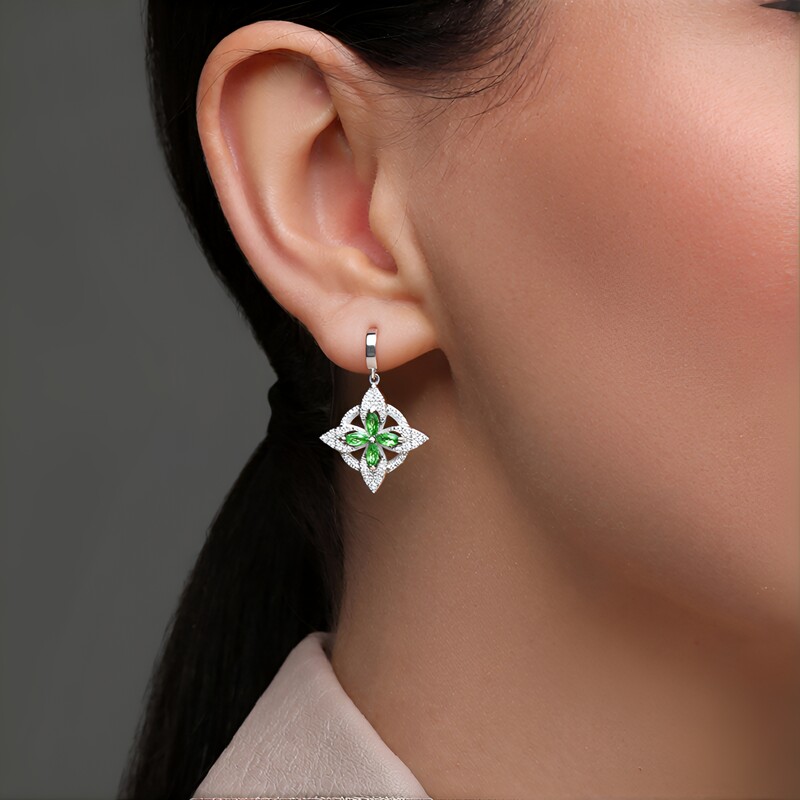 Colgante en plata con Tsavorita de Tanzania