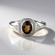 Anillo en plata con Cuarzo ahumado