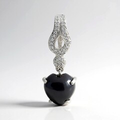 Ciondolo in argento con Ematite Nera