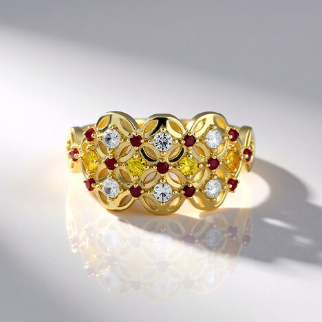 Anello in oro con Zaffiro Giallo