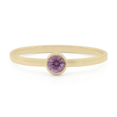 Gouden ring met een roze saffier